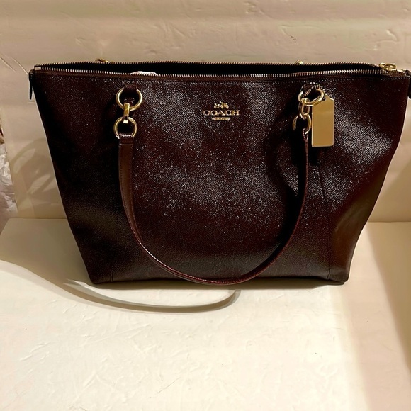 Coach NWOT Ox Blood Leather Ava Tote - Picture 3 of 12